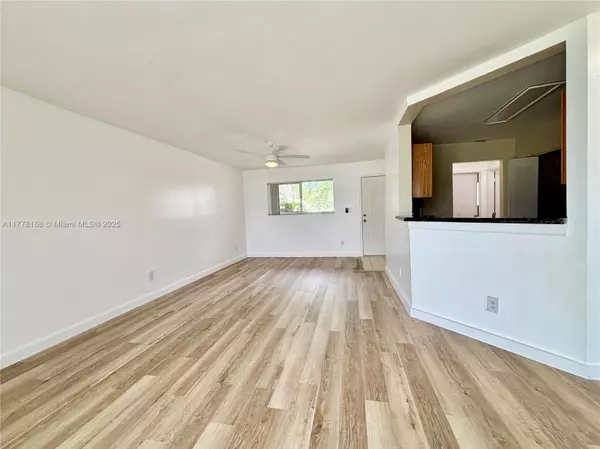 Oakland Park, FL 33309,3449 NW 44th St #101