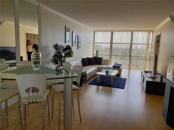 Hallandale Beach, FL 33009,1000 Parkview Dr #623