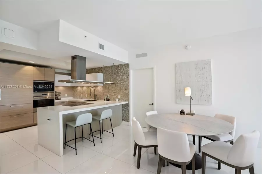 17111 Biscayne Blvd #204, North Miami Beach, FL 33160