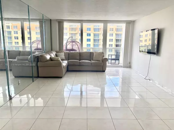 Hallandale Beach, FL 33009,3140 S Ocean Dr #1508