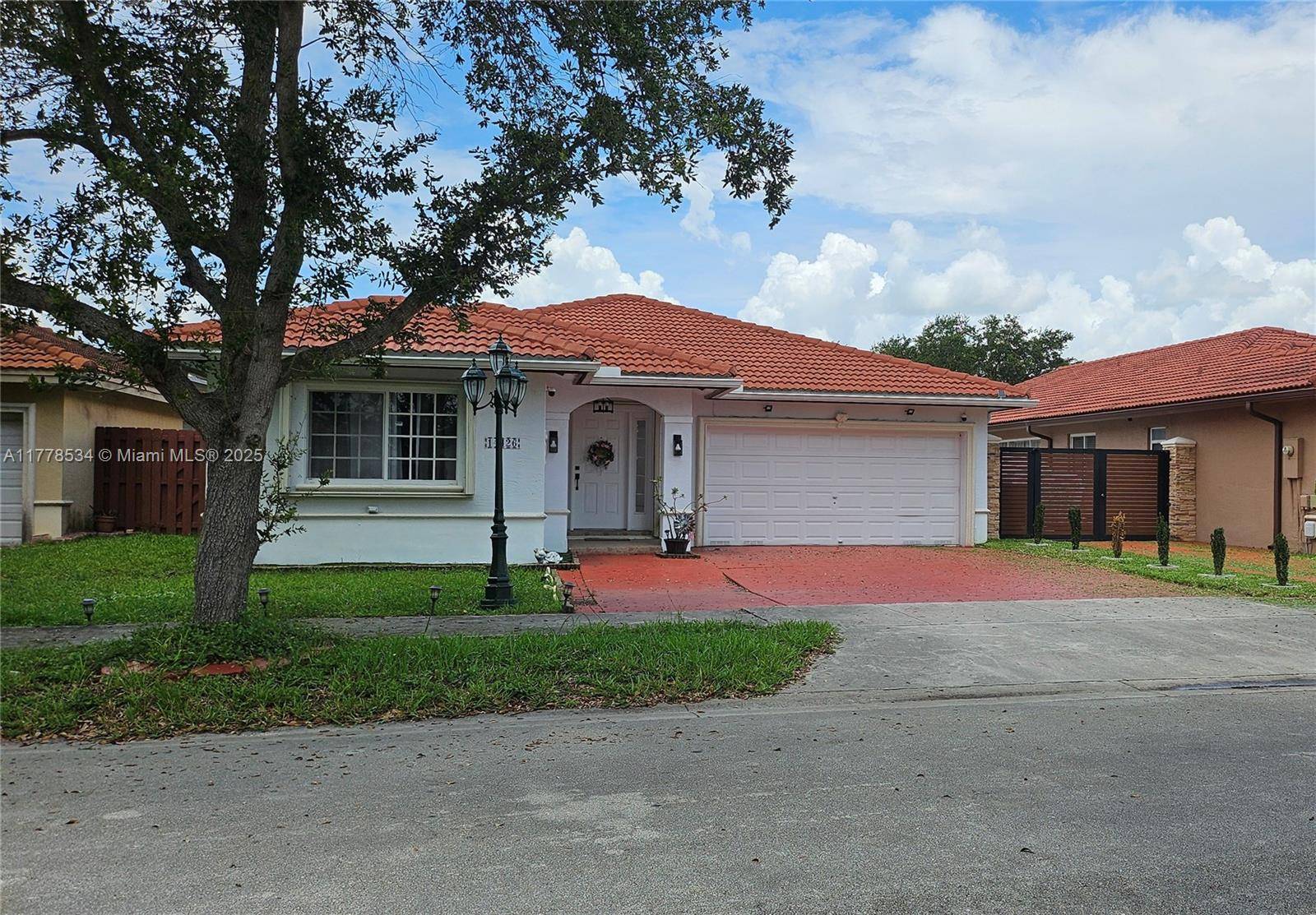 14426 NW 88th Ave, Miami Lakes, FL 33018