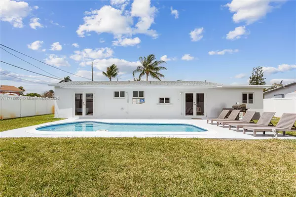 3710 NW 6th Ave, Deerfield Beach, FL 33064