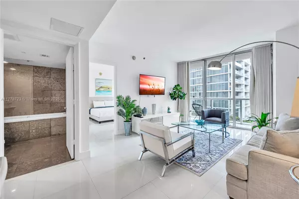 Miami, FL 33131,485 Brickell Ave #1711