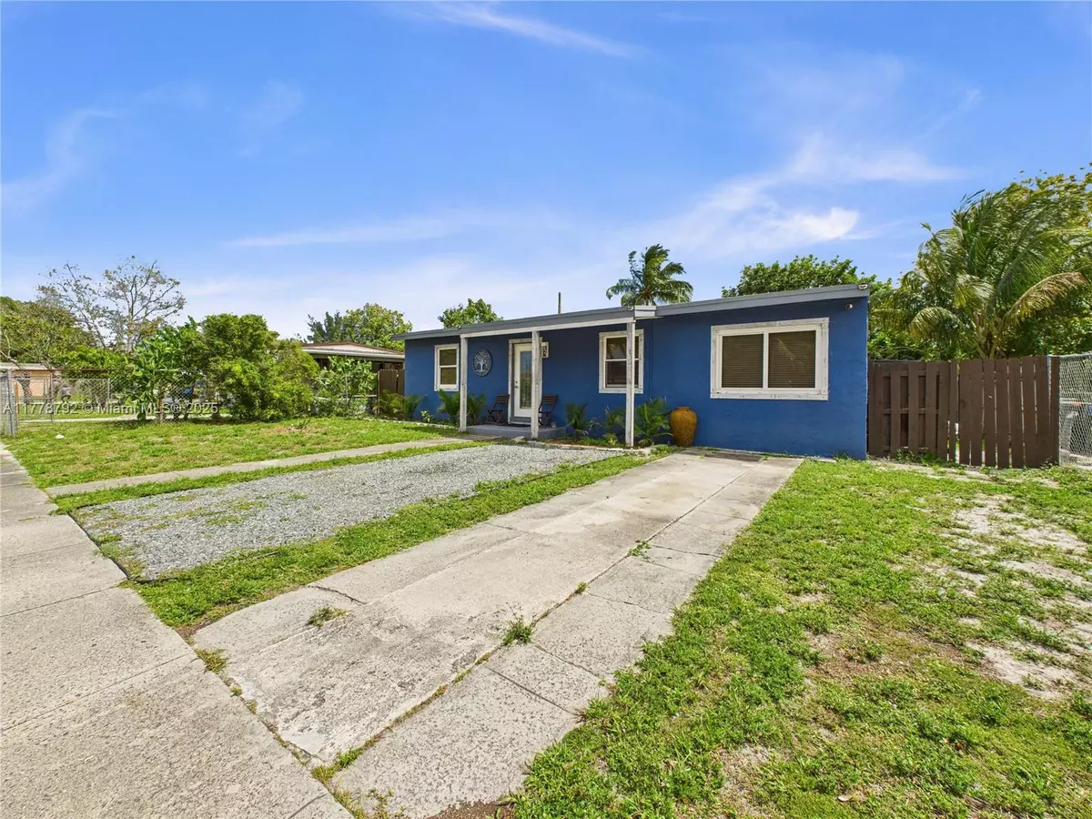 Fort Lauderdale, FL 33311,924 NW 12th St