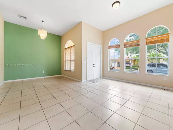 Miami, FL 33193,15932 SW 63rd Ter