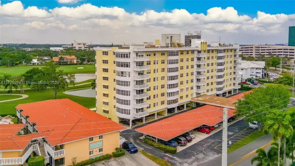 Fort Lauderdale, FL 33308,2500 NE 48th Ln #802