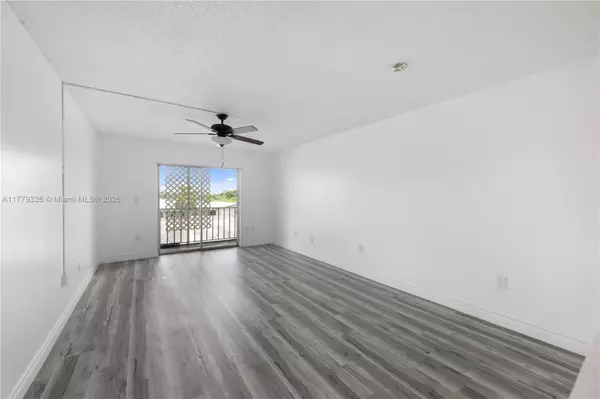 North Miami Beach, FL 33162,16750 NE 10th Ave #330