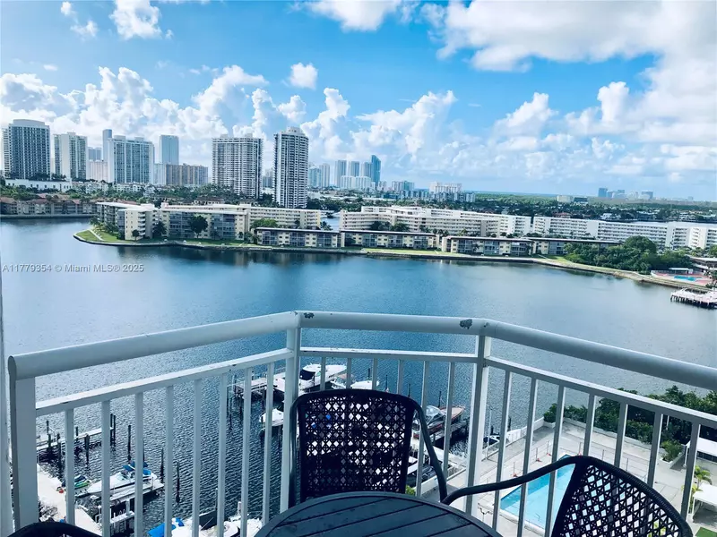 18071 Biscayne Blvd #1503, Aventura, FL 33160