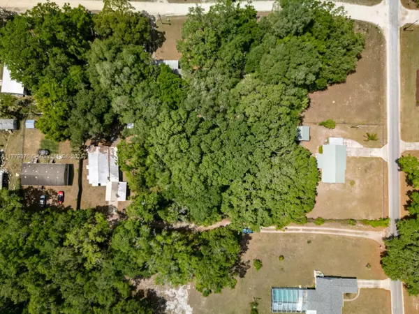 Other City - In The State Of Florida, FL 32179,0 SE 128TH TER