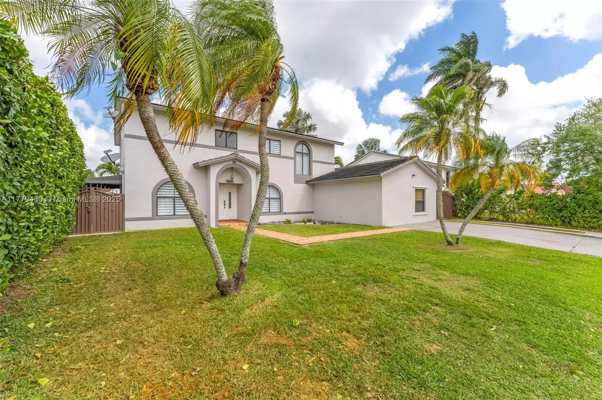 Miami, FL 33186,14481 SW 150th St