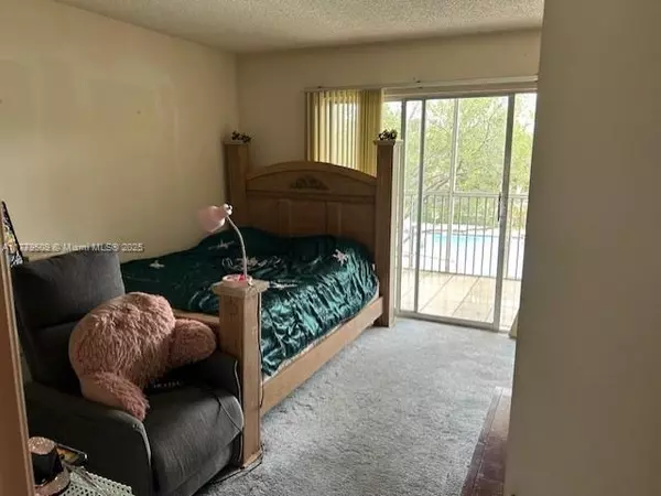 Pembroke Pines, FL 33027,13455 SW 9th Ct #318J