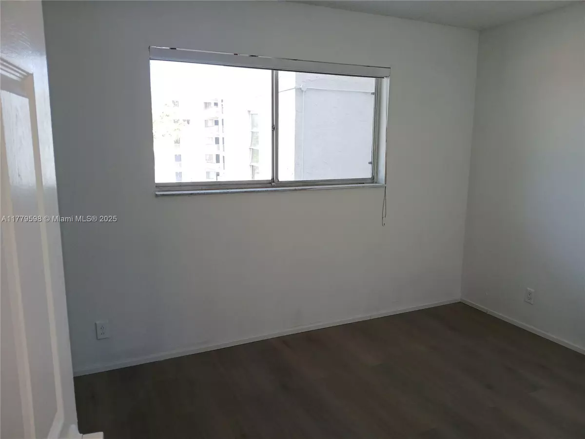 Miramar, FL 33025,8740 N Sherman Cir #305