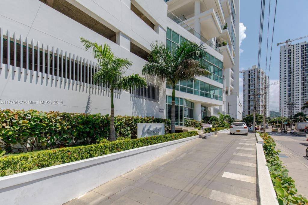 Cartagena, FL,Calle 47 #3-35 Condu Montu, Barrio Marbella #904A