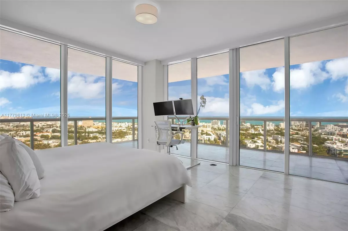 Miami Beach, FL 33139,450 Alton Rd #2110