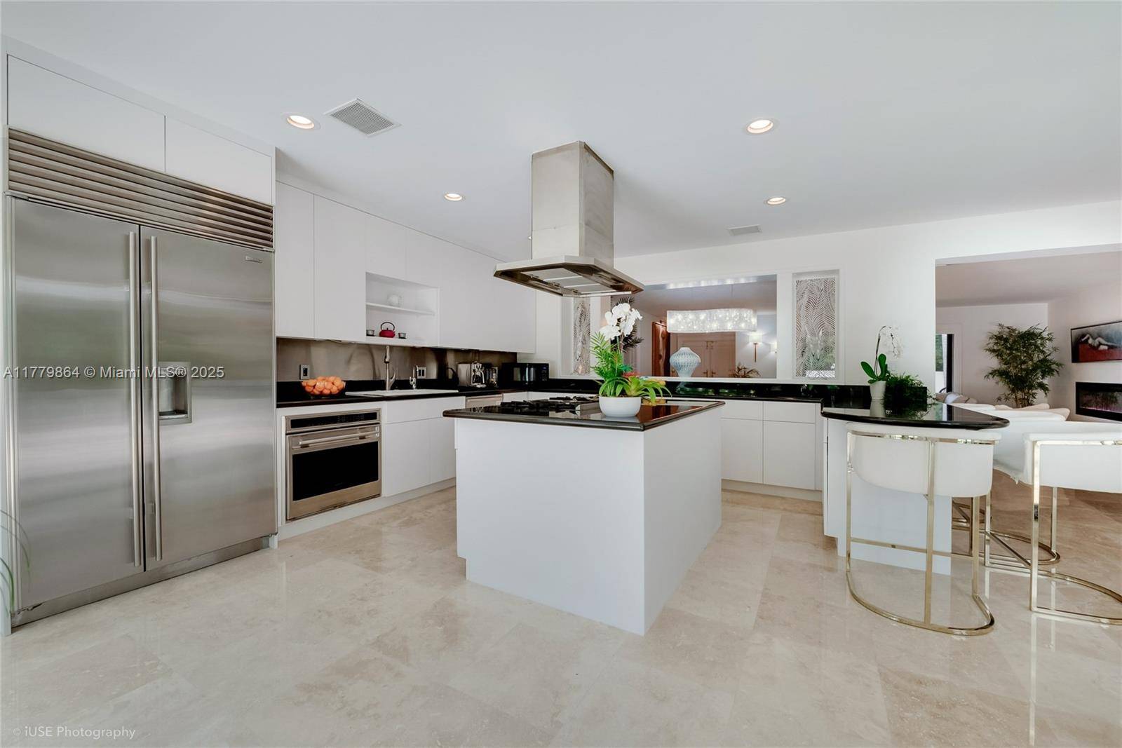 Miami, FL 33143,8225 SW 63rd Pl