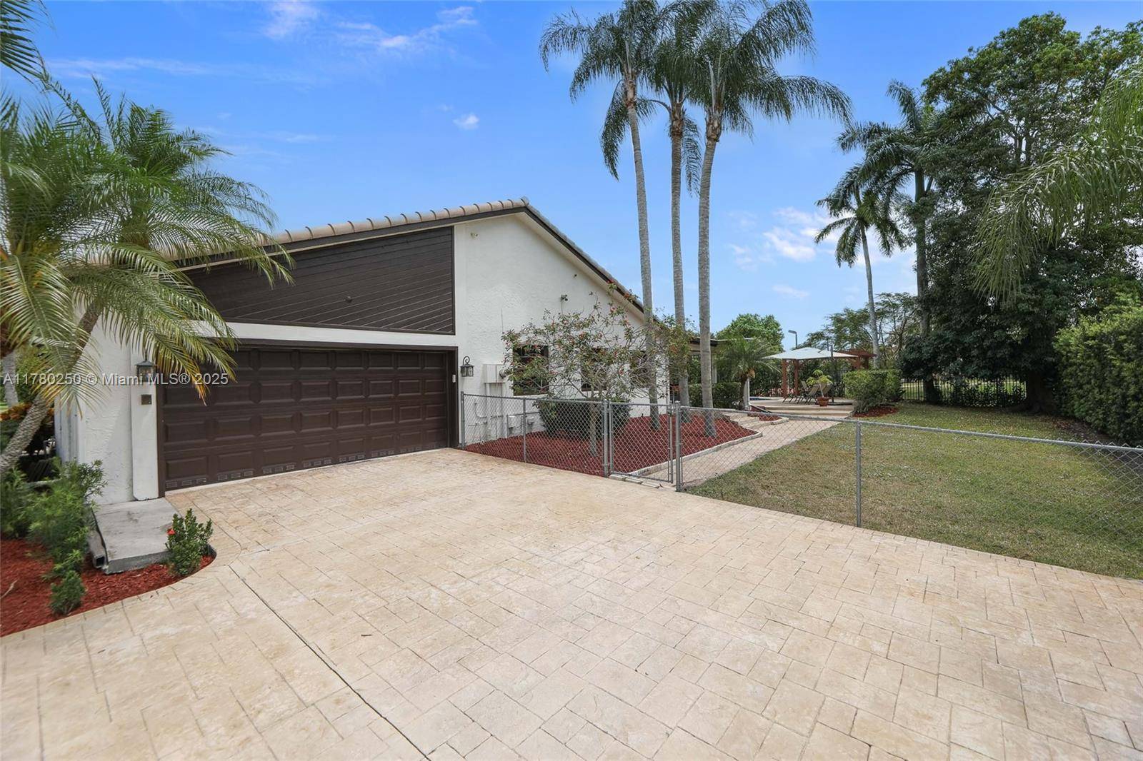 Plantation, FL 33323,1300 NW 122 Ave