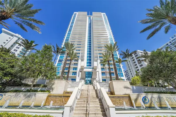 Hollywood, FL 33019,3101 S Ocean Dr #701