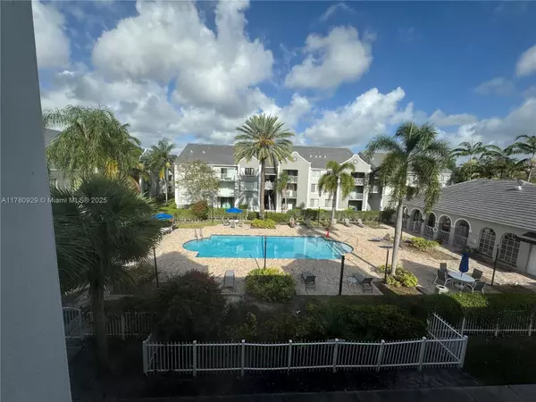 Pembroke Pines, FL 33025,620 SW 111th Ave #304