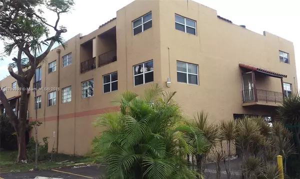 1300 W 53rd St #23, Hialeah, FL 33012
