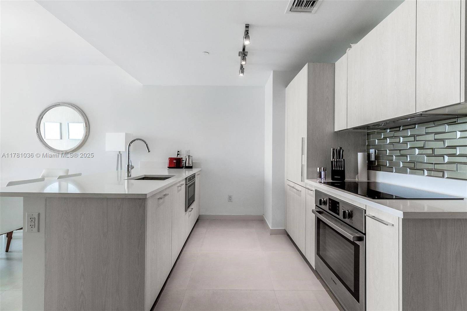 Miami, FL 33137,501 NE 31st St #2410