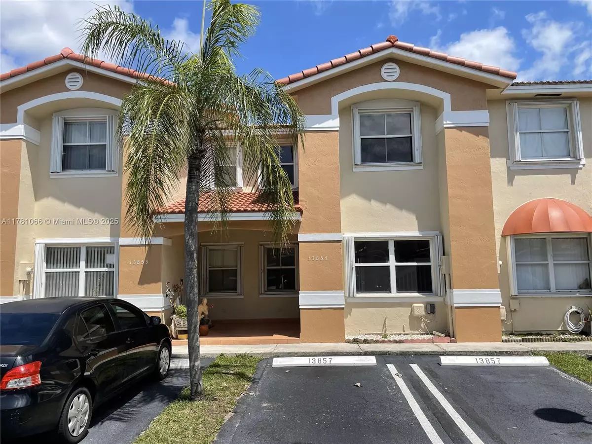 Miami, FL 33183,13857 SW 64th St