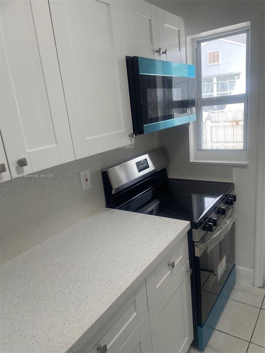 Miami, FL 33125,471 NW 32nd Ct #0
