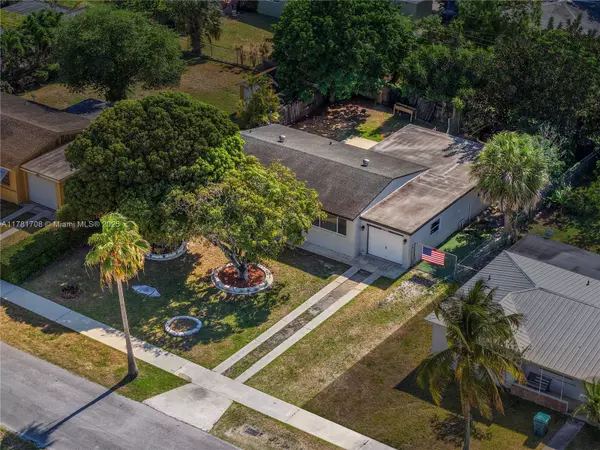 30100 SW 168th Ct, Homestead, FL 33030