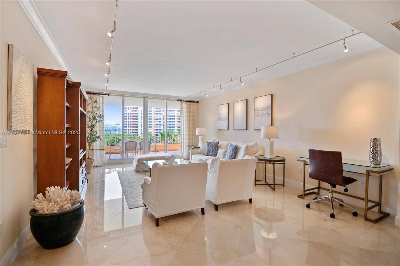 Key Biscayne, FL 33149,791 Crandon Blvd #704