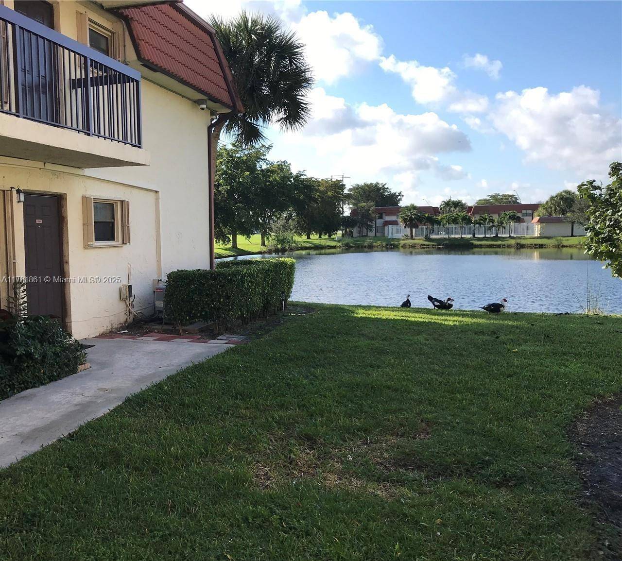 Pembroke Pines, FL 33024,10008 NW 6th St #103