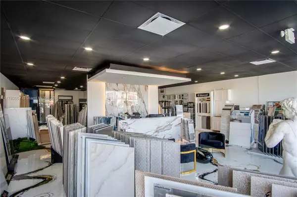 Fort Lauderdale, FL 33334,1744 E Commercial Blvd
