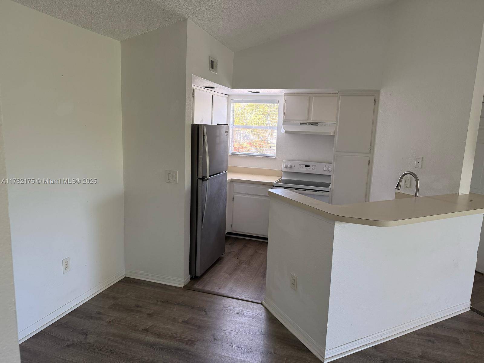 West Palm Beach, FL 33409,1401 Village Blvd #2222