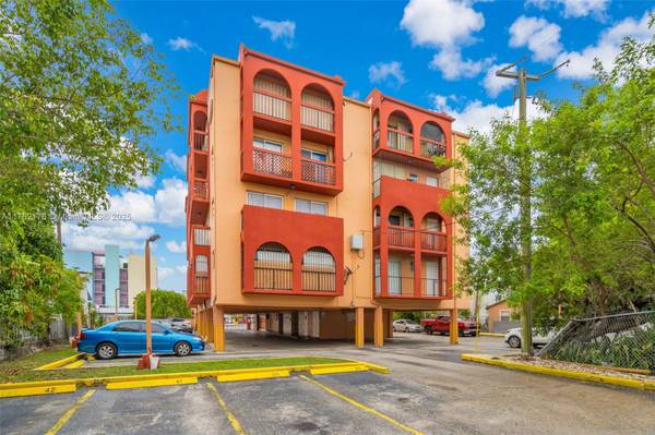 420 NW 12th Ave #41, Miami, FL 33128