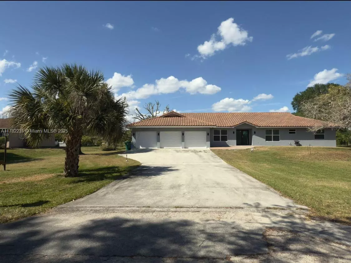 Southwest Ranches, FL 33331,16911 SW 66th St