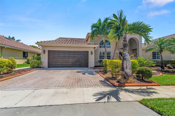 19840 NW 9th Dr, Pembroke Pines, FL 33029