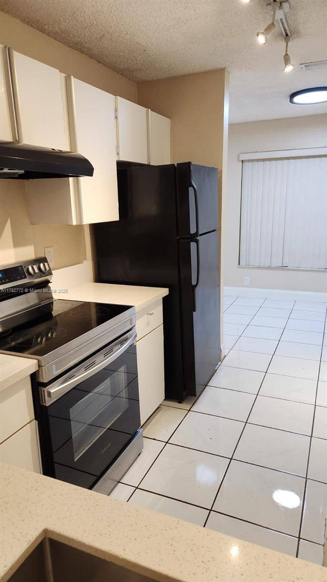 Pembroke Pines, FL 33026,Address not disclosed
