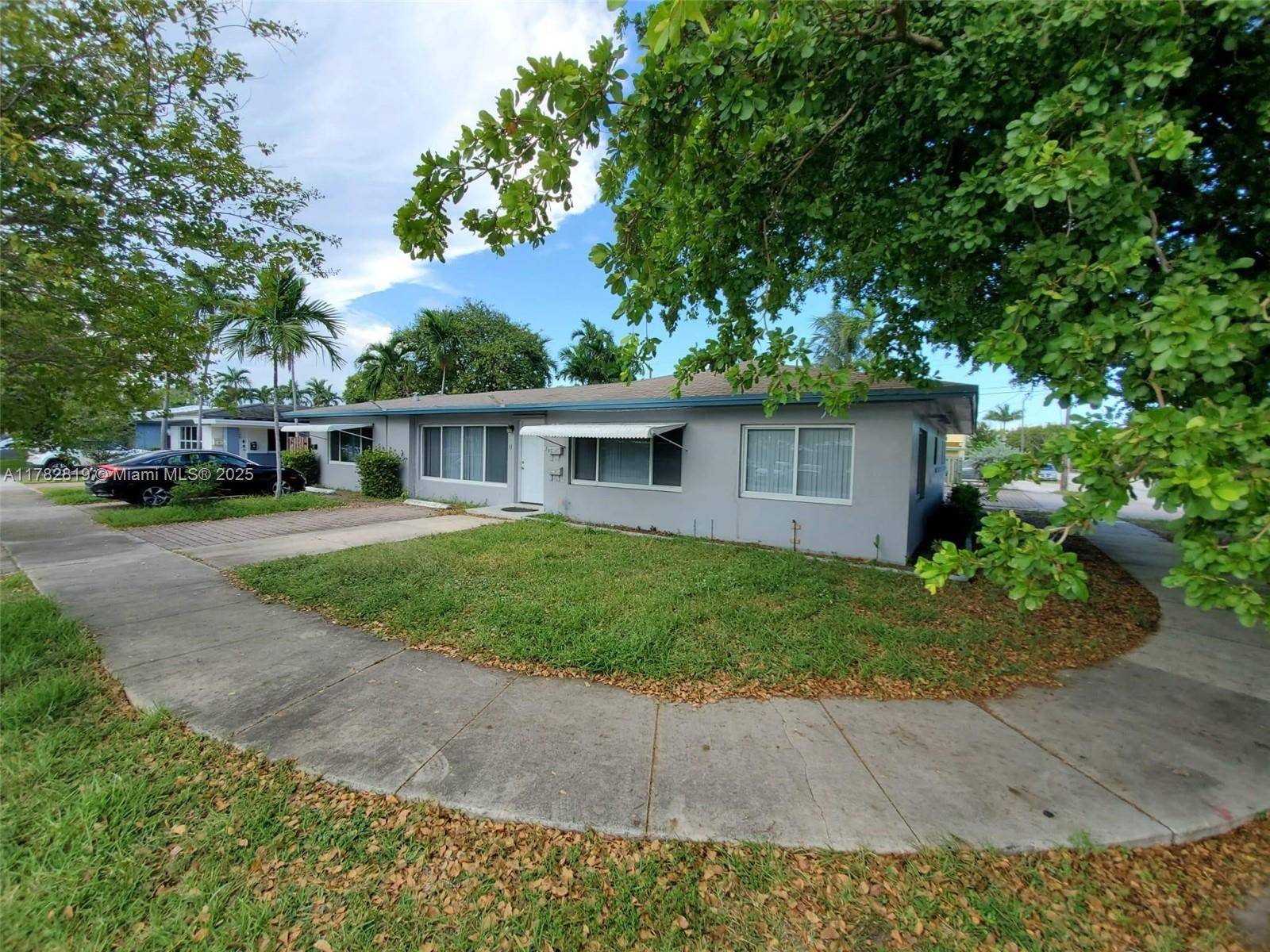 729 NE 6th St #1-3, Hallandale Beach, FL 33009