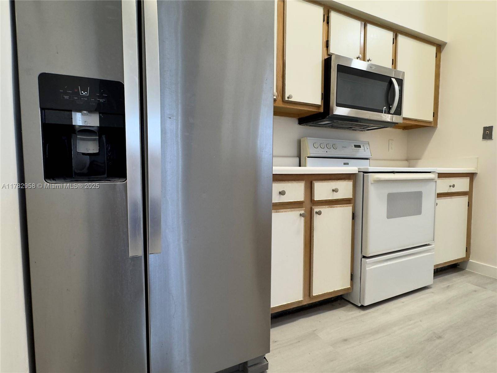 Oakland Park, FL 33309,2880 N Oakland Forest Dr #311