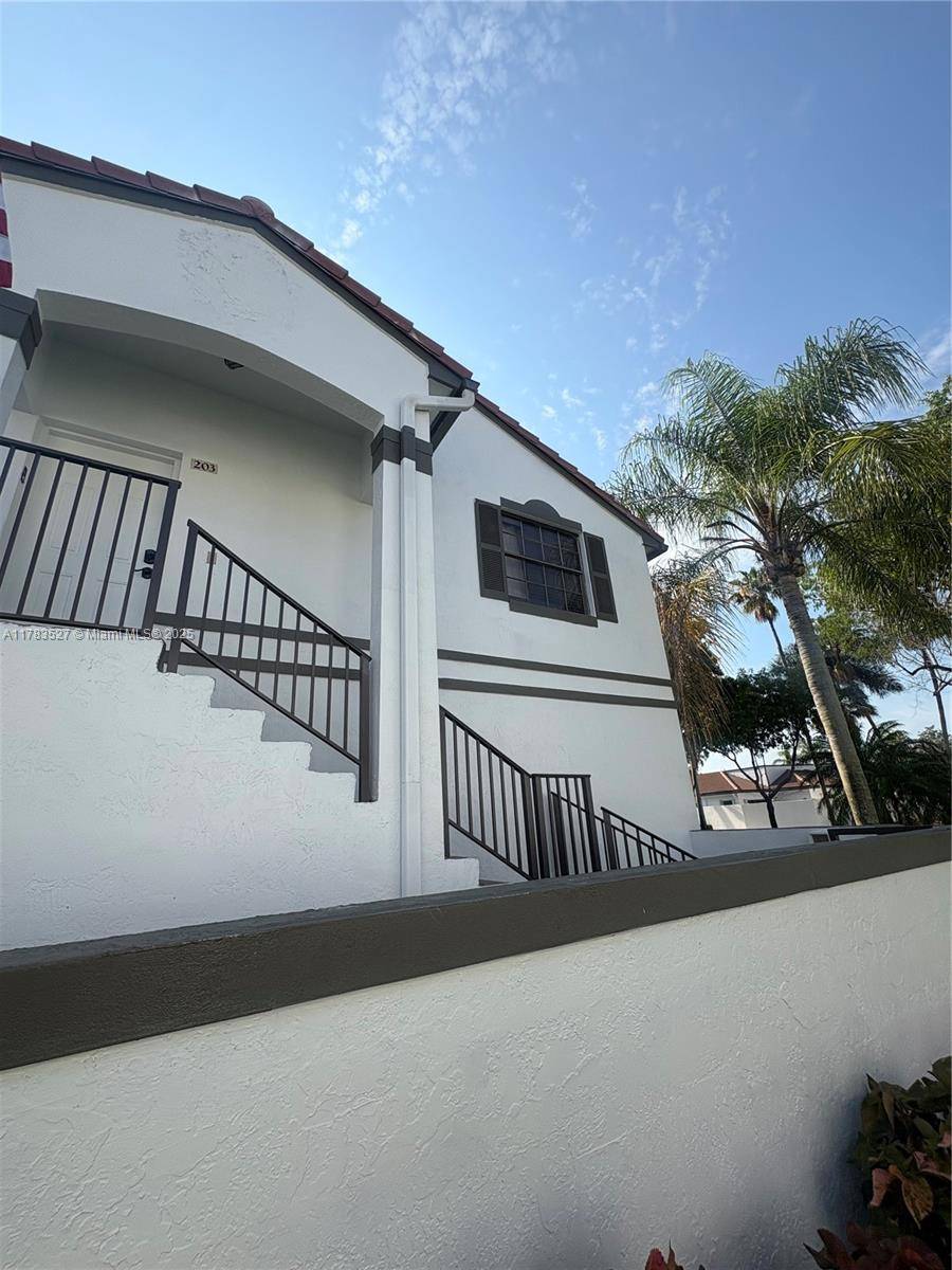 Pembroke Pines, FL 33027,502 SW 158th Ter #203