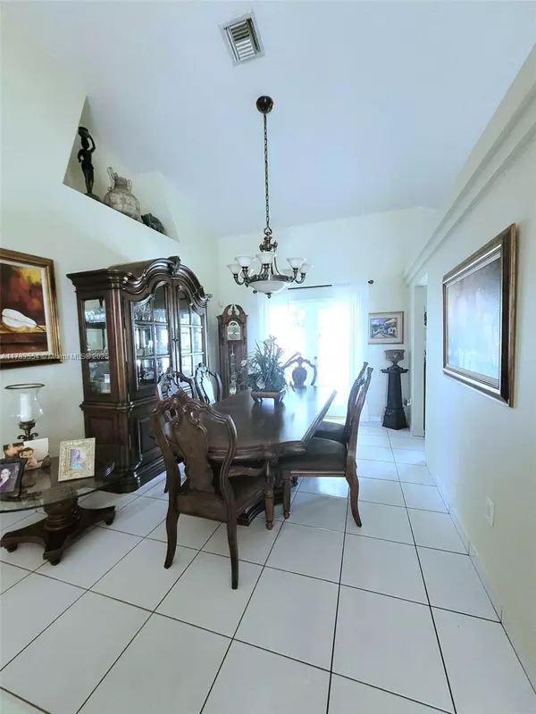Miami, FL 33175,14246 SW 21st Ter
