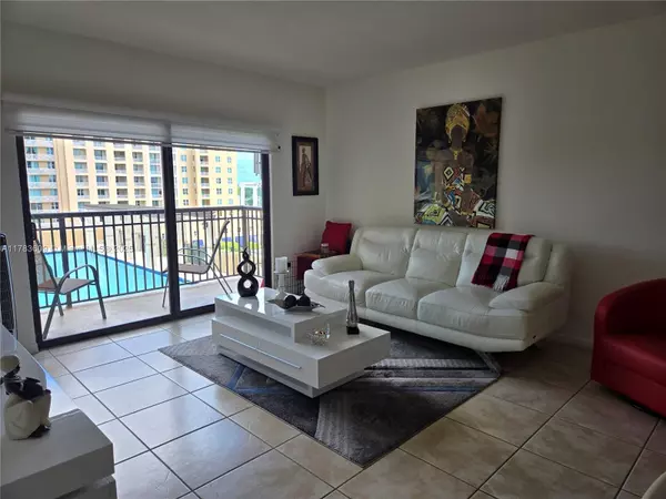 4242 NW 2nd St #706, Miami, FL 33126