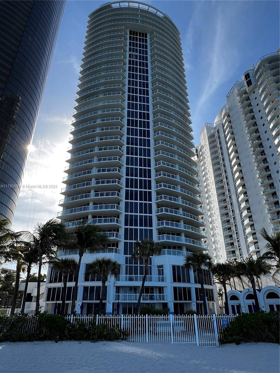 Sunny Isles Beach, FL 33160,18671 Collins Ave #402
