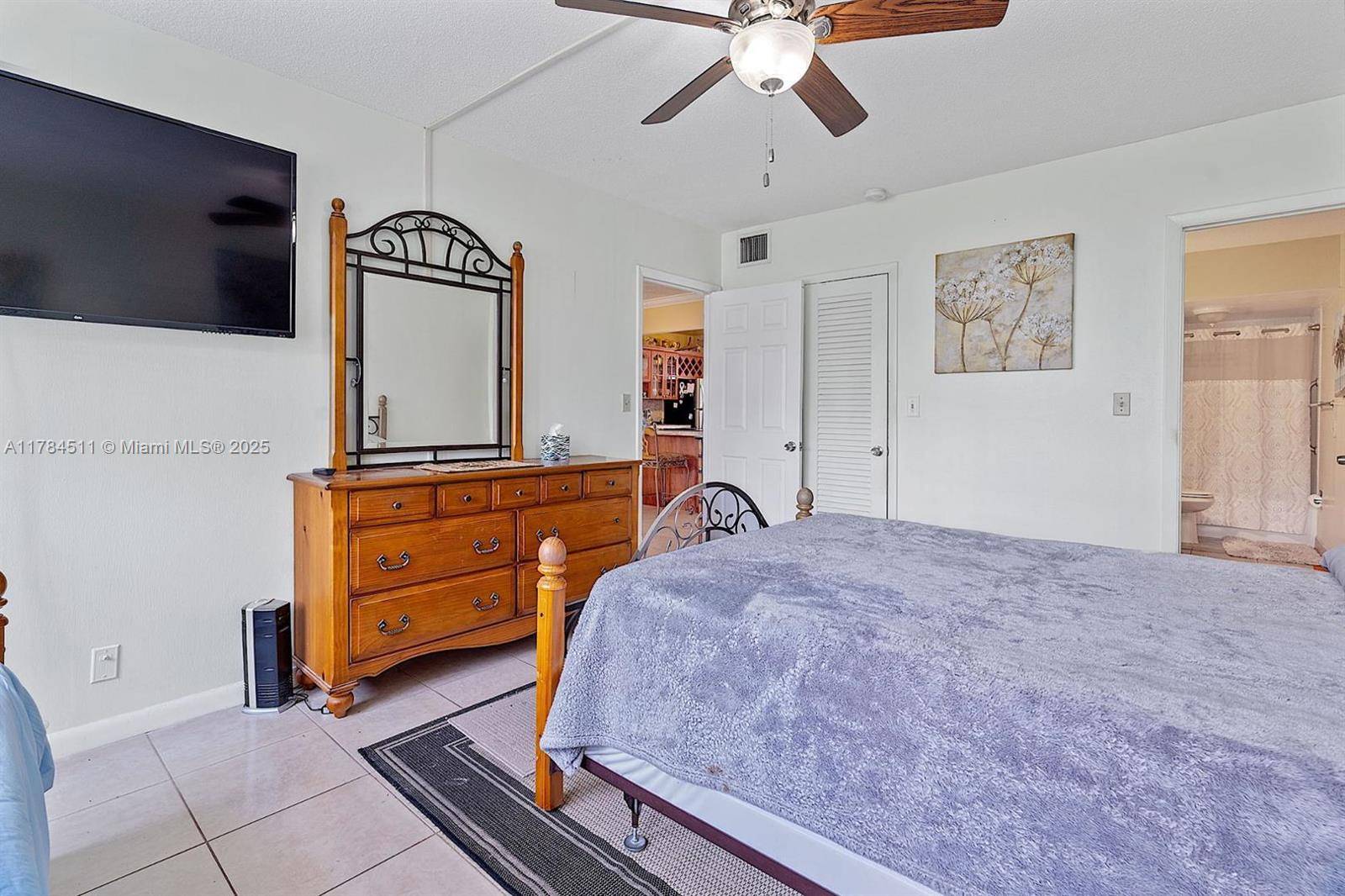 Hallandale Beach, FL 33009,3181 S Ocean Drive #103