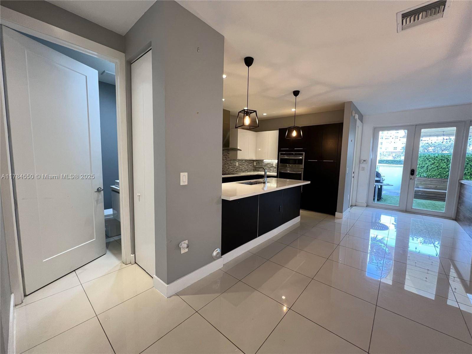 Doral, FL 33178,10520 NW 63rd Ter
