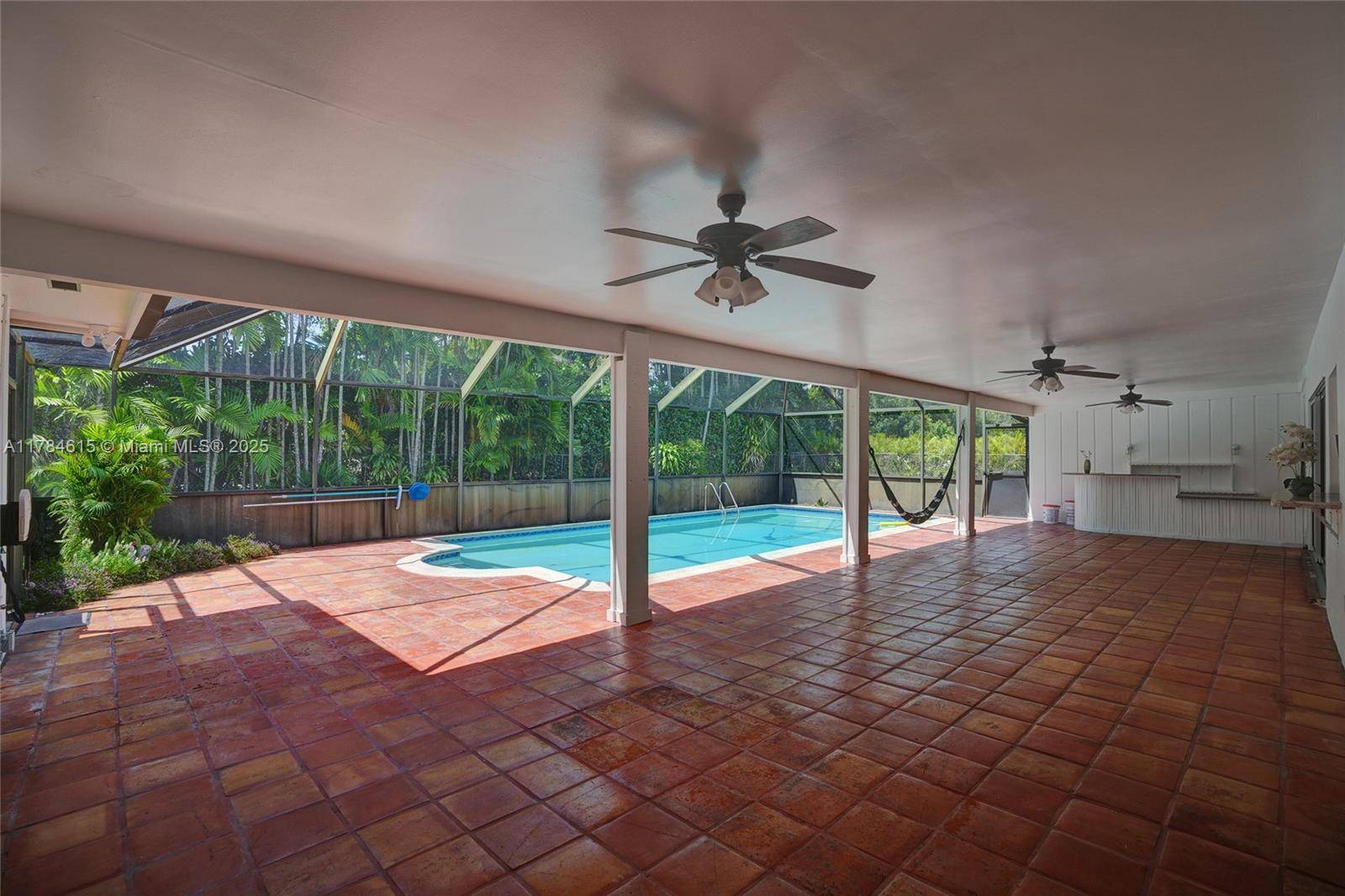 Pinecrest, FL 33156,7360 SW 120th St