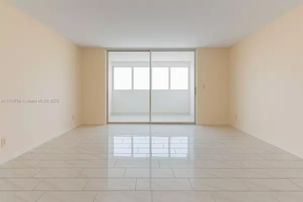 Hallandale Beach, FL 33009,100 Golden Isles Dr #PH 1