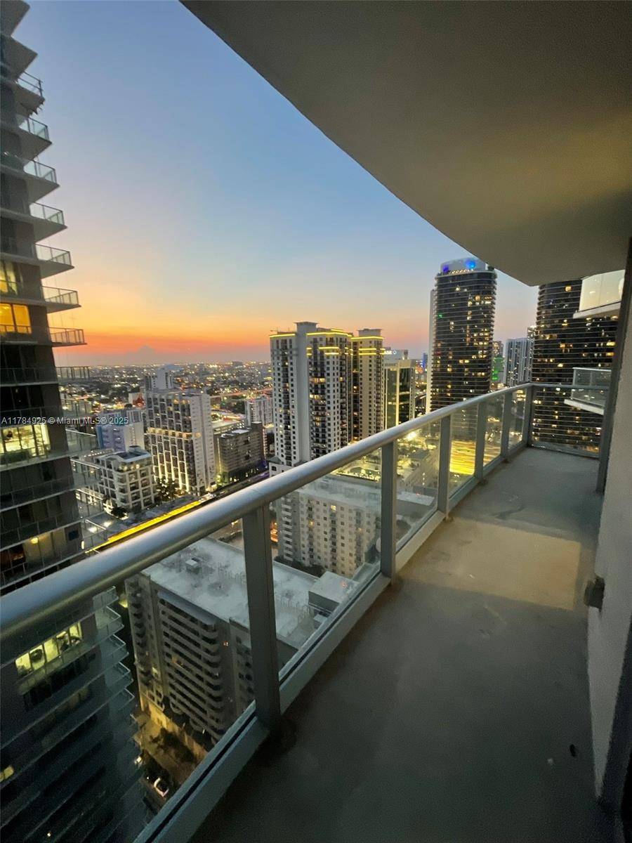 Miami, FL 33130,1100 S Miami Ave #3106