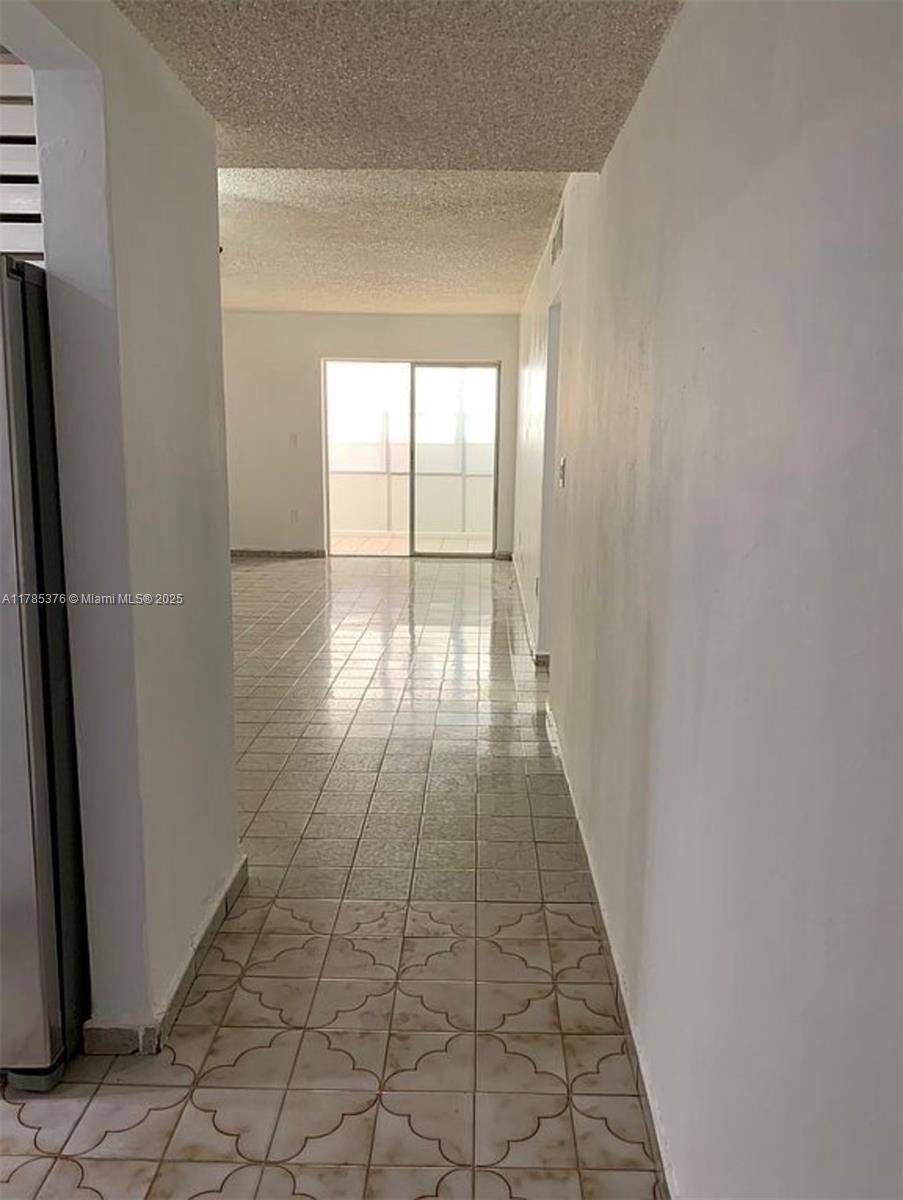 Hialeah, FL 33012,1810 W 56th St #3127