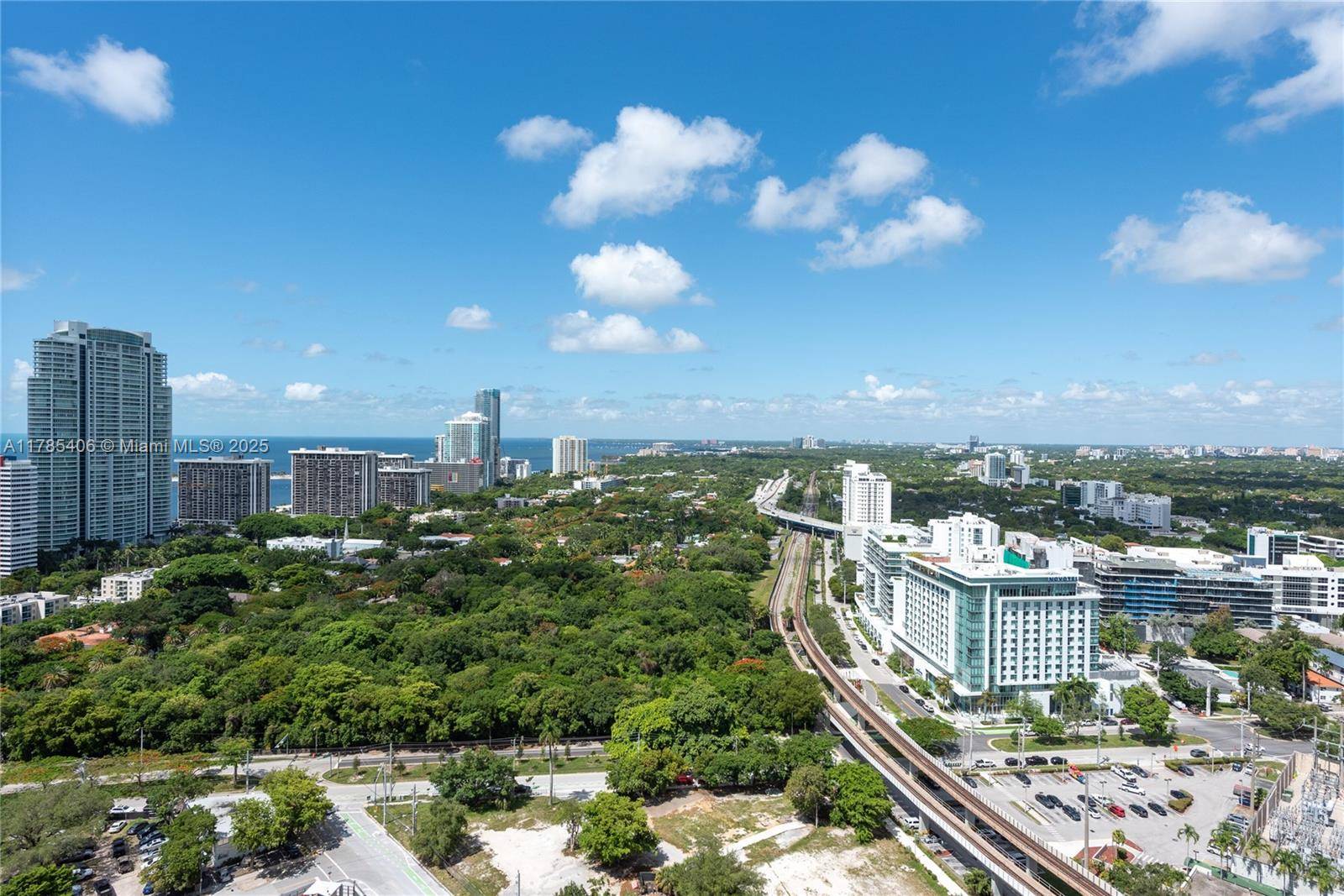 Miami, FL 33130,60 SW 13th St #2609