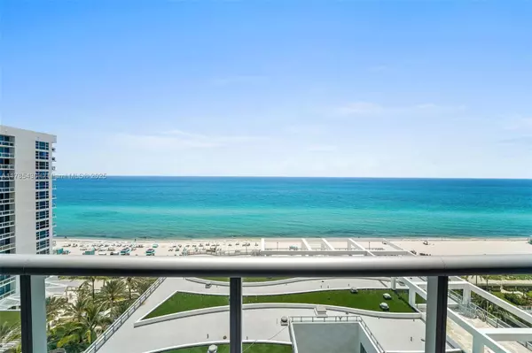 Miami Beach, FL 33141,6799 Collins Ave #1103