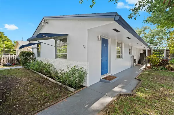 Dania Beach, FL 33312,5120 SW 26th Ave